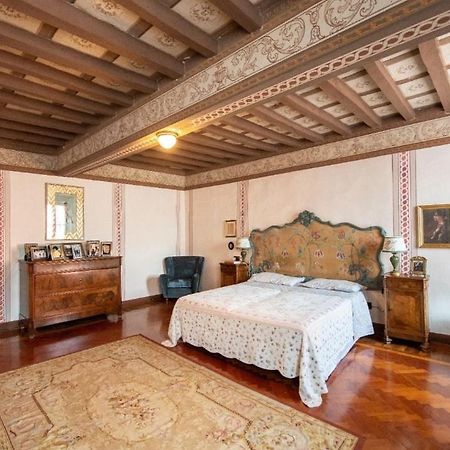 Villa Ottocentesca Immersa Nel Verde Montecavolo Eksteriør billede
